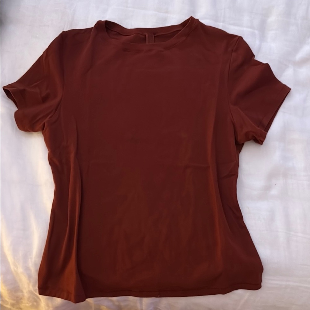 Skims T-shirt - Limited Edition Red Color